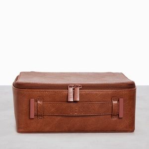 NWT// Maple BÉIS Cosmetic Case